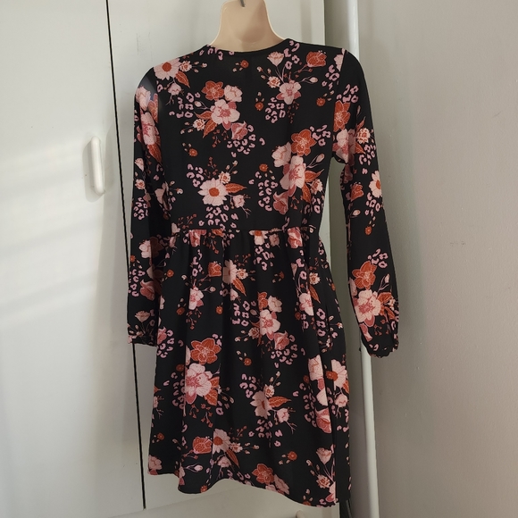 Aus 10 K-D Floral Red Black Long Sleeve V Neck Dress - Picture 10 of 16